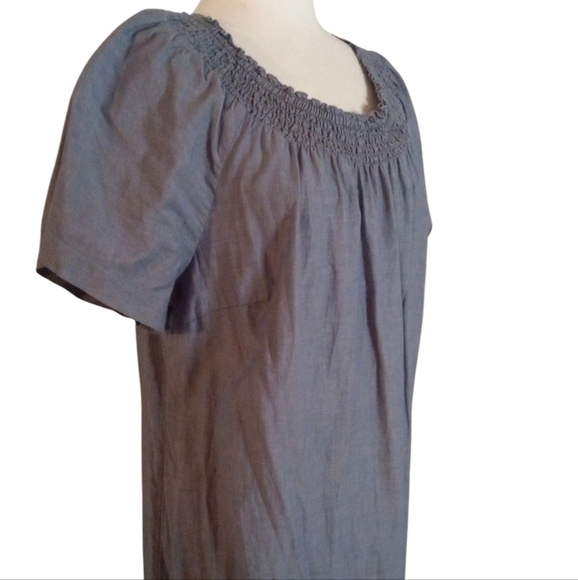 Talbots Floral Embroidered Blue Chambray Smocked Neckline Cotton Dress Size 14 - Picture 3 of 9